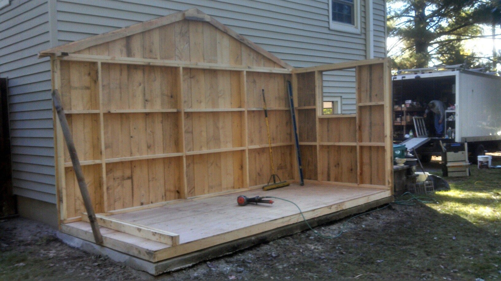 Home & Roofing Contractors in Western, NY