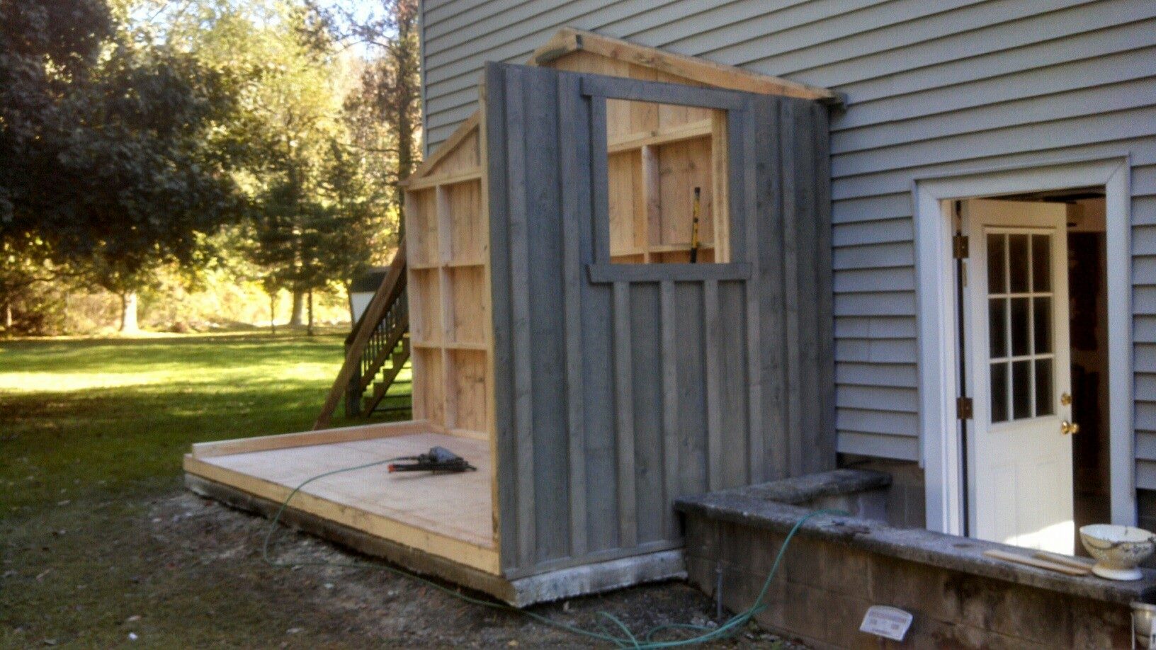 Roofing Contractors & Home Contractors in Western, NY